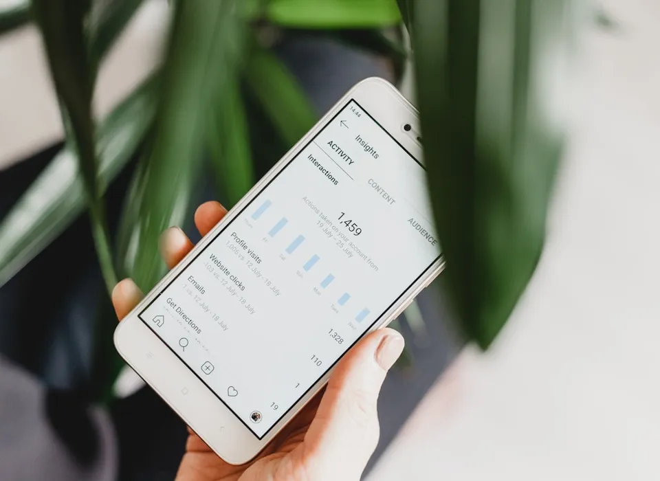 person using Android smartphone